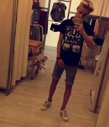 Selfie boys 007 59bfeeda1a2e7.jpg