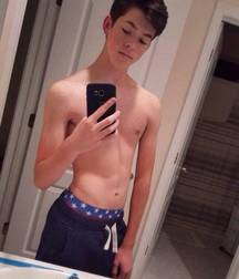 Selfie boys 008 59bff9f2da486.jpg