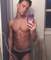 Selfie boys 008 59bffa510e3cf.jpg