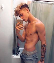 Selfie boys 008 59bffa6364e5f.jpg