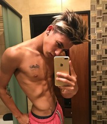 Selfie boys 008 59bffa80a699c.jpg