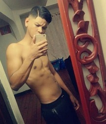 Selfie boys 008 59bffab622293.jpg