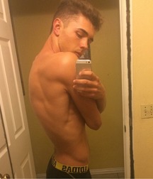 Selfie boys 008 59bffabb0a3c6.jpg