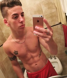 Selfie boys 008 59bffabff0a41.jpg