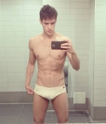 Selfie boys 009 59c006482f59e.jpg