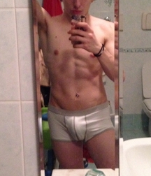 Selfie boys 010 59c0f7624f941.jpg