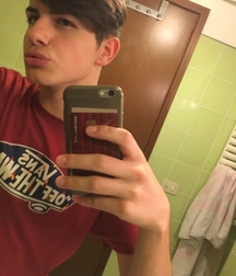 Selfie boys 010 59c0f7720322f.jpg