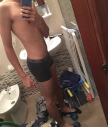Selfie boys 011 59c2852055a7d.jpg