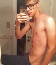Selfie boys 011 59c2854bd1feb.jpg