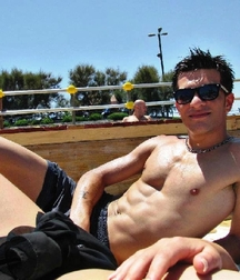 Selfie boys 011 59c2856106d31.jpg