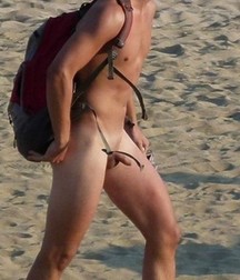 Nude Beach Boy  59c298f262e5a.jpg