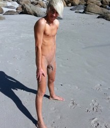 Nude Beach Boy  59c29906bcc00.jpg