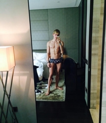 Selfie boys 013 59c3bab49f331.jpg