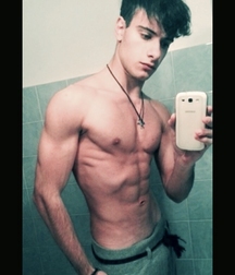 Selfie boys 013 59c3bb541c15e.jpg