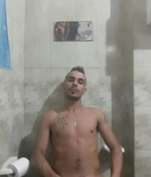 selfie boys 015 59ca25c12cac4.png