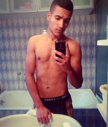 selfie boys 015 59ca25cb9302a.jpg