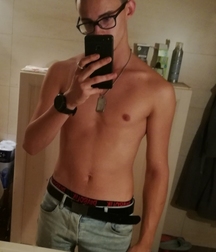 selfie boys 015 59ca25ce6eb1e.jpg
