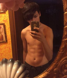 selfie boys 015 59ca25de953d5.png