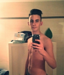 selfie boys 015 59ca25f59db46.jpg
