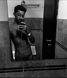 selfie boys 015 59ca25f7a73c5.jpg