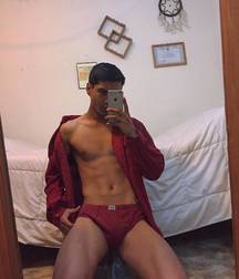 selfie boys 015 59ca2617eeffb.jpg
