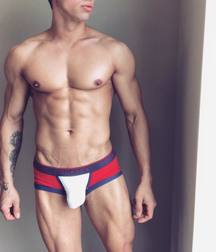 Eddyfitt sexy boy  5a0351a204a82.jpg