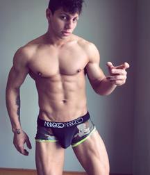 Eddyfitt sexy boy  5a0351a5662ca.jpg
