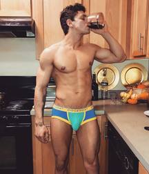 Eddyfitt sexy boy  5a0351a8ca1ce.jpg