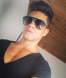 Ric sexy body  5a0475c60a4d7.jpg