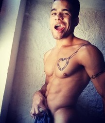Ric sexy body  5a0475e5ae716.jpg