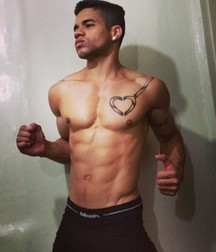 Ric sexy body  5a0475ecc3cb4.jpg