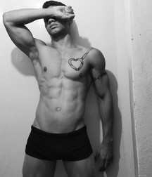 Ric sexy body  5a0475f52cb08.jpg