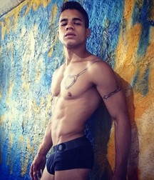 Ric sexy body  5a0475fc71aaf.jpg
