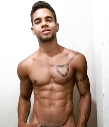 Ric sexy body  5a047608ca76b.jpg