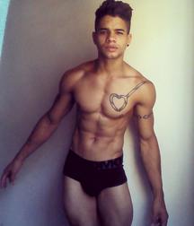 Ric sexy body  5a0476354be2f.jpg