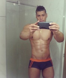 Huge Butt  5a0c7b64f4194.jpg