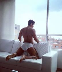 Huge Butt  5a0c7b711cafc.jpg
