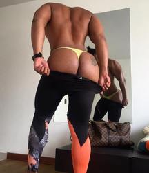 Huge Butt  5a0c7b7fe8865.jpg