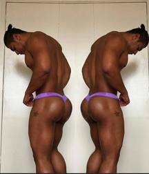 Huge Butt  5a0c7b99ea047.jpg