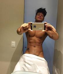 Huge Butt  5a0c7baec56e4.jpg
