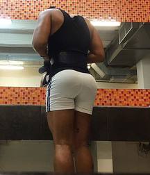 Huge Butt  5a0c7bb3ccdb1.jpg
