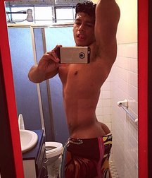 Huge Butt  5a0c7bb67d6c0.jpg