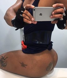 Huge Butt  5a0c7bb766b0c.jpg