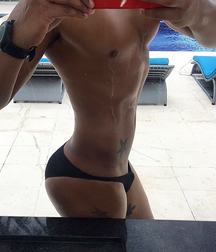 Huge Butt  5a0c7bc070ba3.jpg