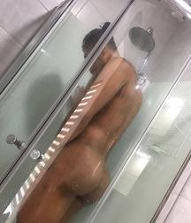 Huge Butt  5a0c7bc3d38e6.jpg