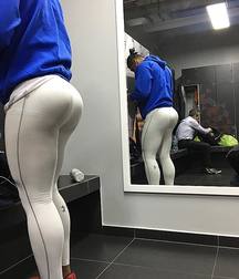 Huge Butt  5a0c7bdf0d2d7.jpg