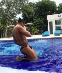 Huge Butt  5a0c7be4086d8.jpg