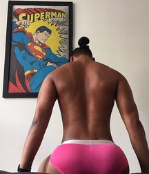 Huge Butt  5a0c7bfbb8506.jpg