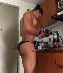 Huge Butt  5a0c7c0a295dc.jpg