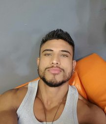 Diego Lauzen hot photos 5a0f0d217edd3.jpg